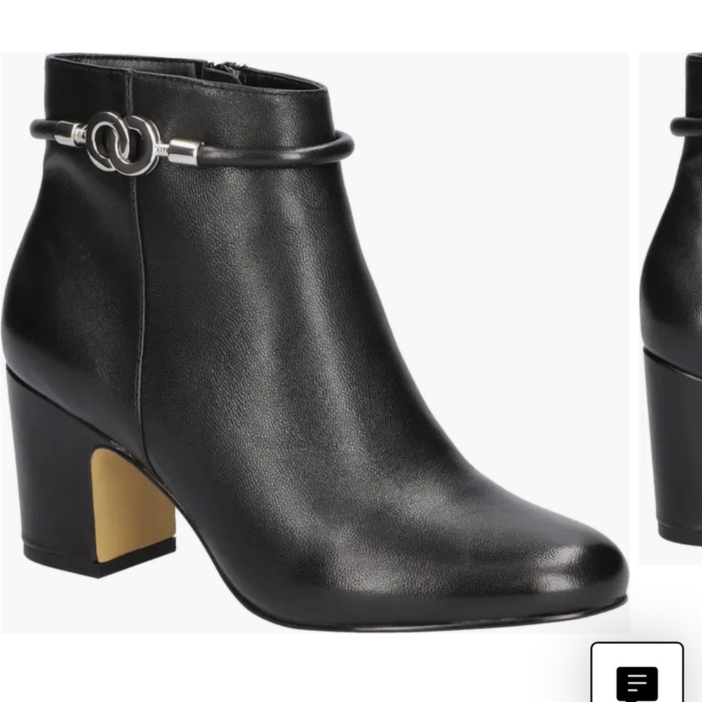 Bella Vita booties